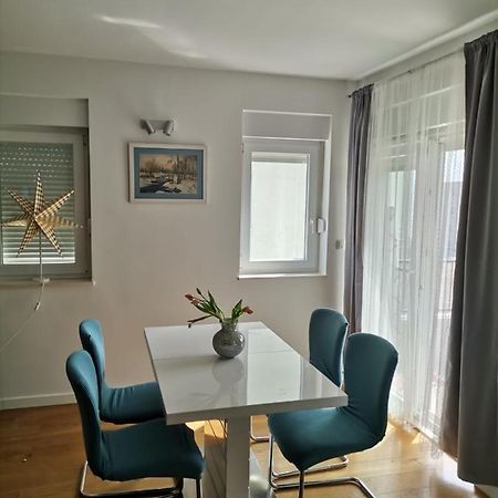 Apartman Rita Apartamento Makarska Exterior foto