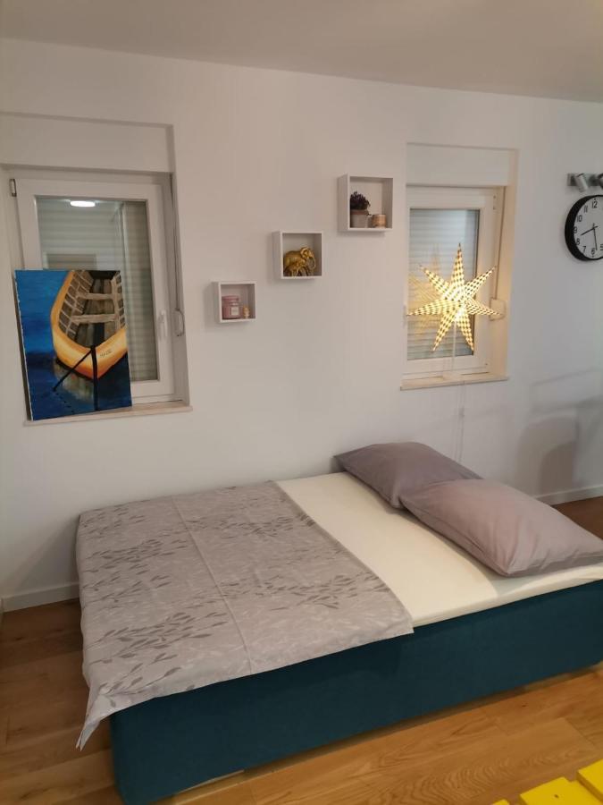 Apartman Rita Apartamento Makarska Exterior foto
